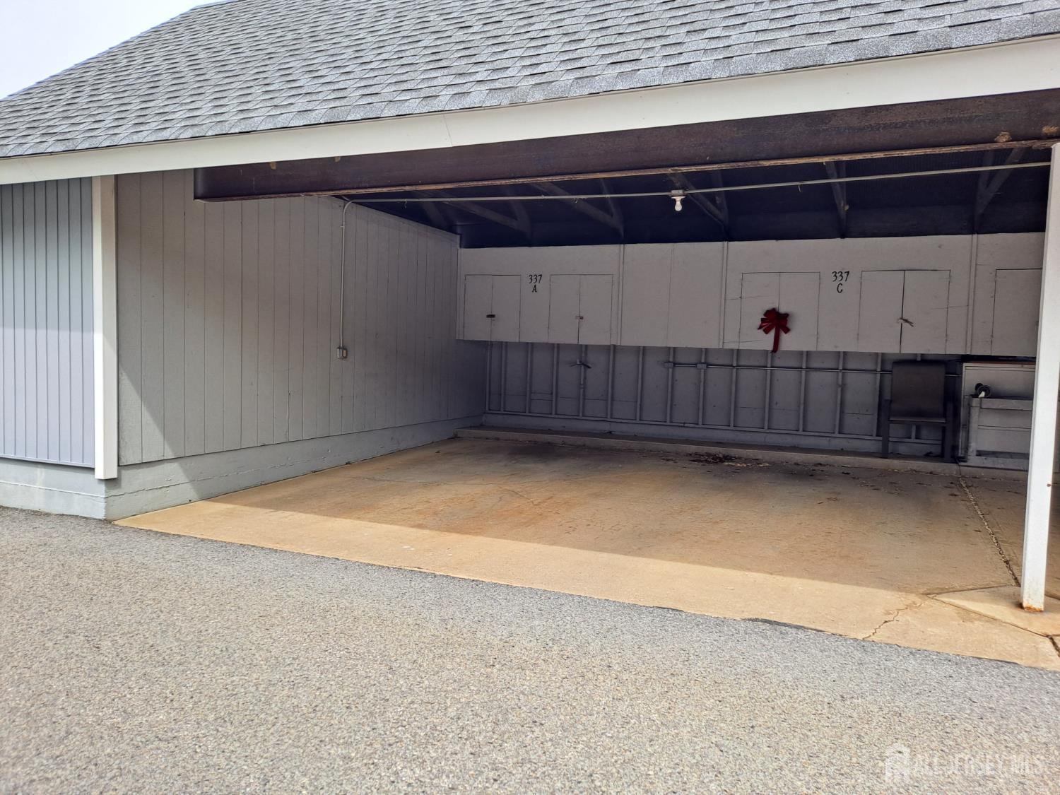 337 A Old Nassau Road, Unit A Monroe Township, NJ 08831 - Photo 37 of 42