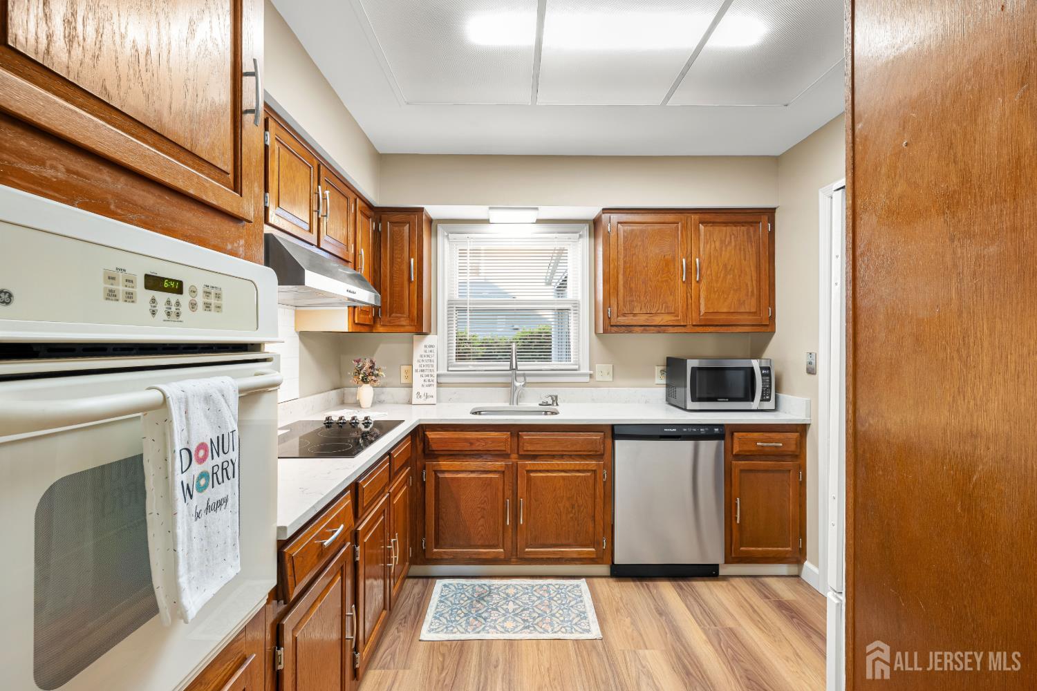 337 A Old Nassau Road, Unit A Monroe Township, NJ 08831 - Photo 10 of 42