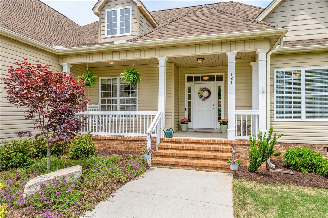 121 Prestwick Drive Anderson, SC 29621 - Photo 2 of 36 Gallery Image 2