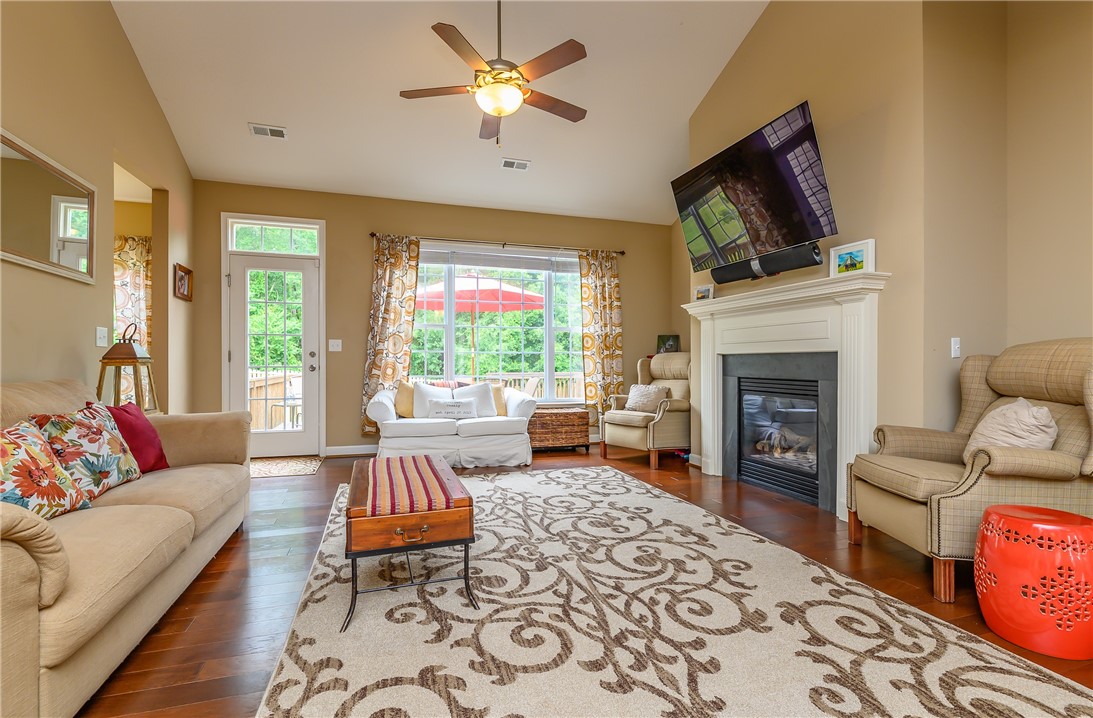 121 Prestwick Drive Anderson, SC 29621 - Photo 5 of 36 Gallery Image 5