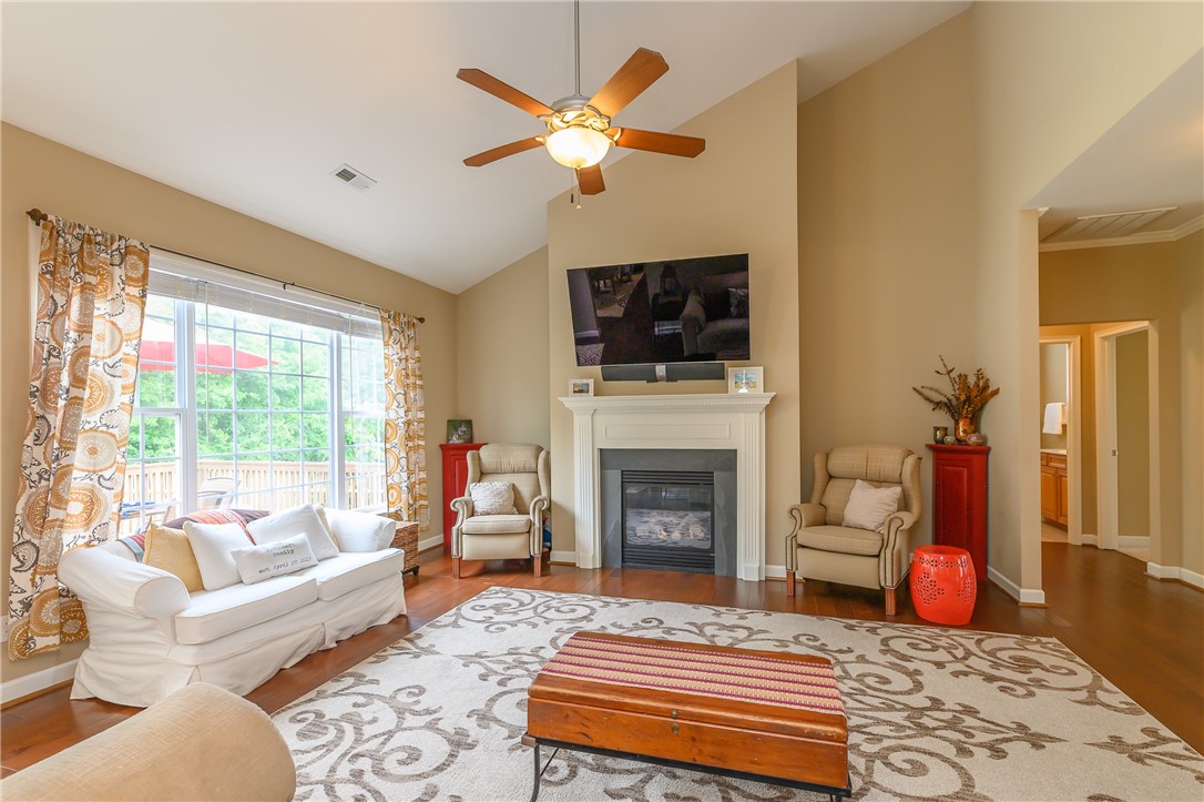 121 Prestwick Drive Anderson, SC 29621 - Photo 8 of 36 Gallery Image 8