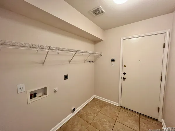 $1,725 | 9924 Spring Beauty, San Antonio, TX 78254
