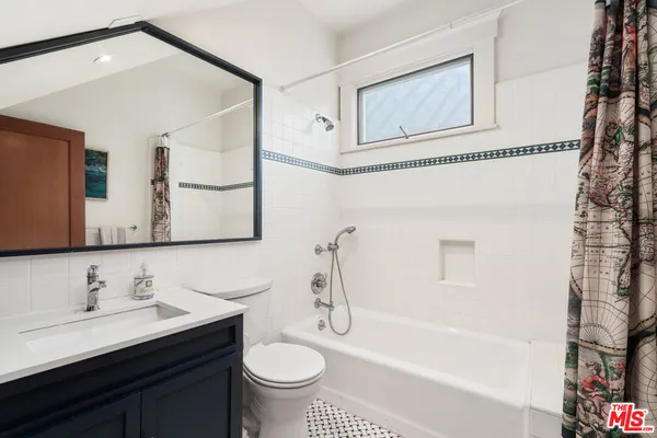 $15,000 | 740 Marco Place, Venice, CA 90291