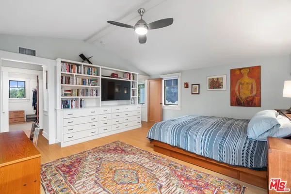 $15,000 | 740 Marco Place, Venice, CA 90291