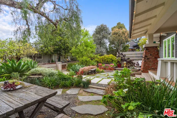 $15,000 | 740 Marco Place, Venice, CA 90291