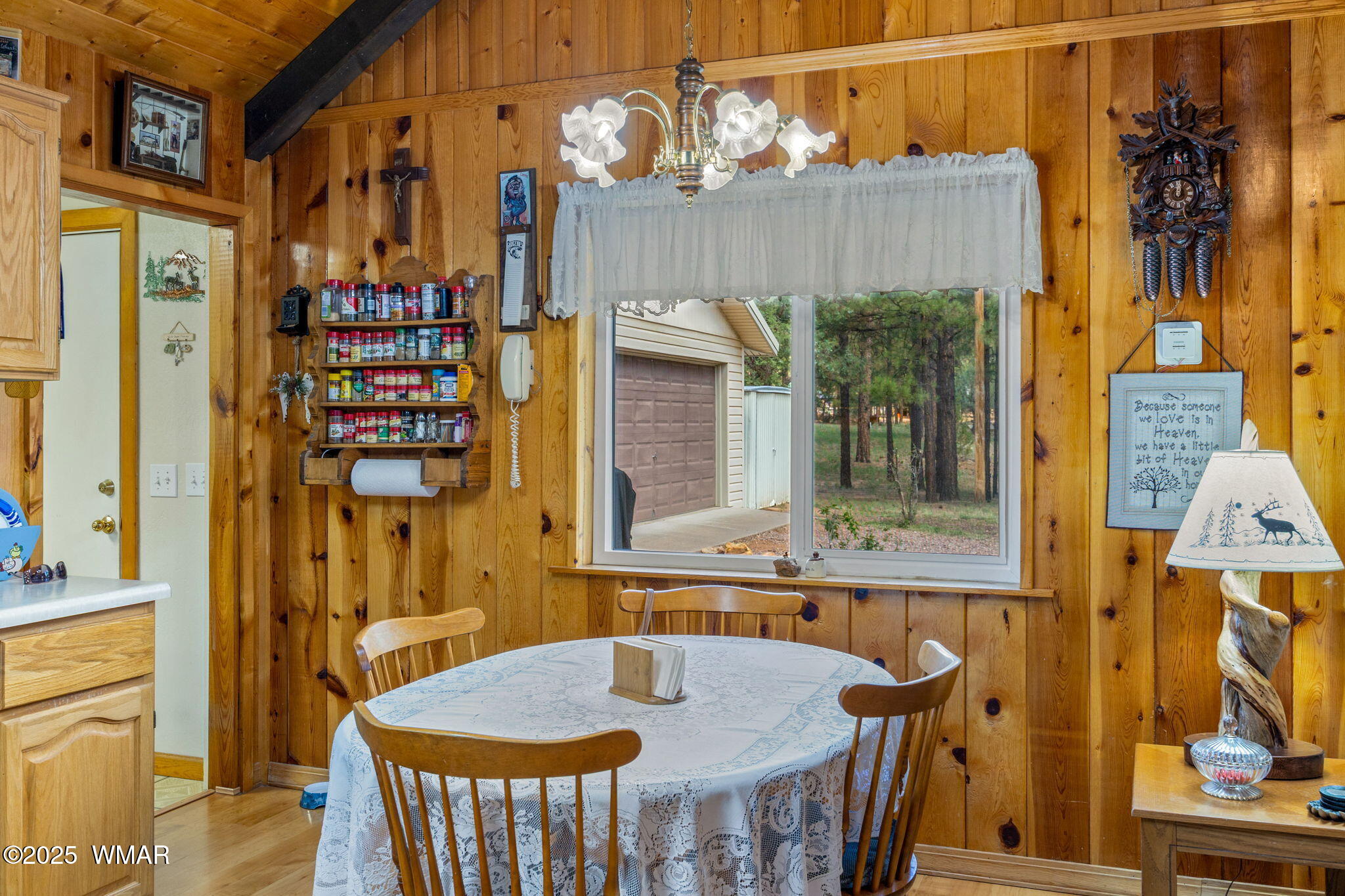 2840 Pine Rim Road Overgaard, AZ 85933 - Photo 11 of 38 Gallery Image 11