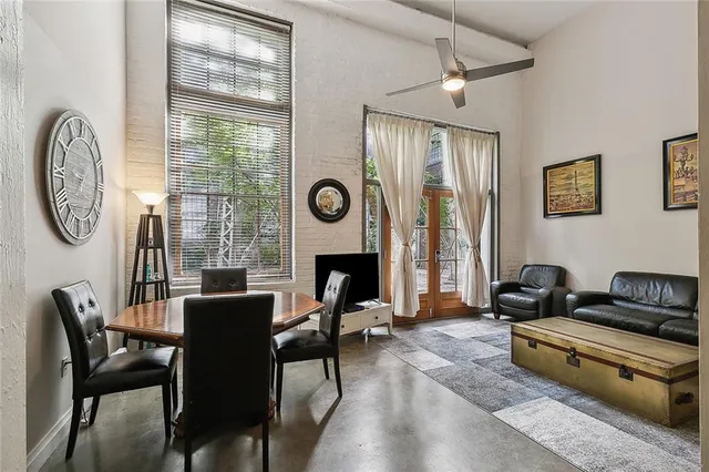 $1,900 | 920 Poeyfarre Street, Unit 108, New Orleans, LA 70130