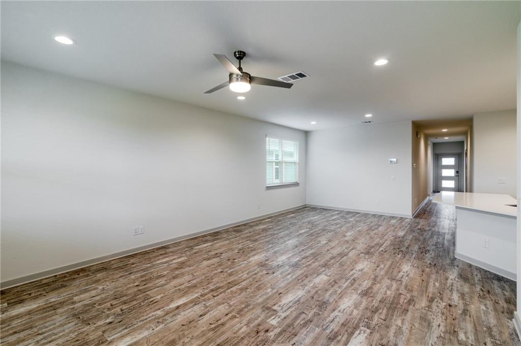 432 Agave Azul Way Leander, TX 78641 - Photo 12 of 36 Love to host? Have a large family? Check!
