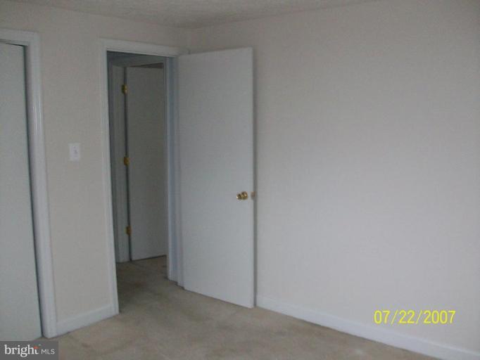 225 Granny Smith Road Linden, VA 22642 - Photo 13 of 13 a view of a hallway