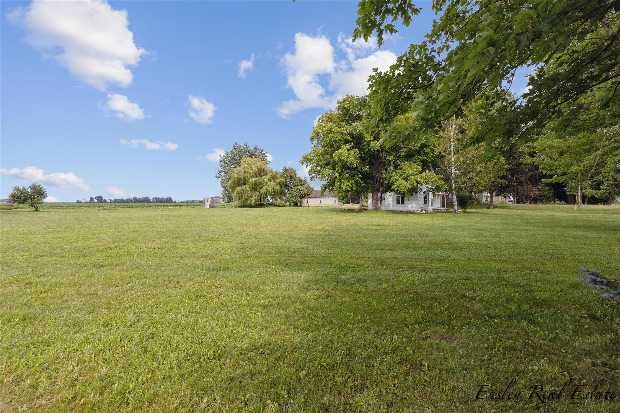 7659 East Fillmore Road Ithaca, MI 48847 - Photo 36 of 38 37-7659-E-Fillmore-Rd-WindowStill-Real-E