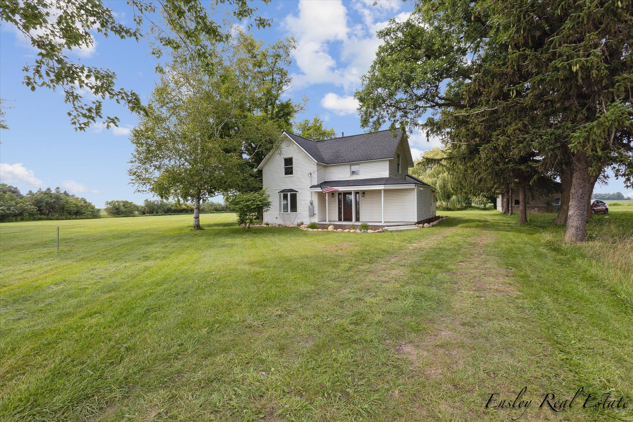 7659 East Fillmore Road Ithaca, MI 48847 - Photo 4 of 38 04-7659-E-Fillmore-Rd-WindowStill-Real-E