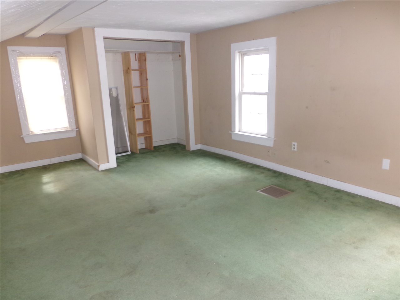 8 Mill Street Meredith, NH 03253 - Photo 24 of 29 Gallery Image 24