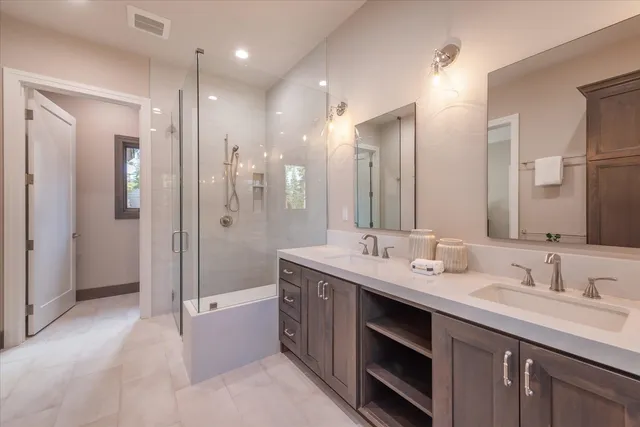 $3,749,995 | 9195 Tarn Circle, Truckee, CA 96161