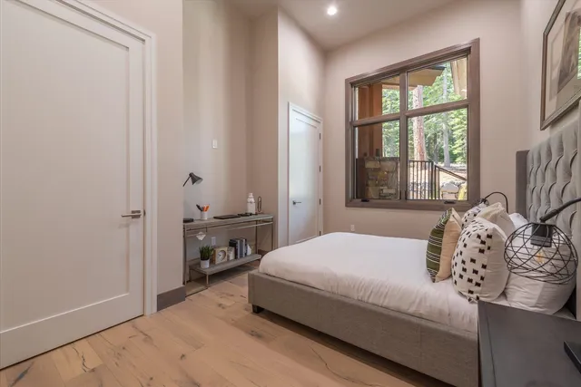 $3,749,995 | 9195 Tarn Circle, Truckee, CA 96161