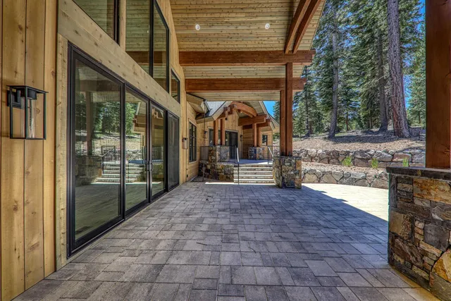 $3,749,995 | 9195 Tarn Circle, Truckee, CA 96161