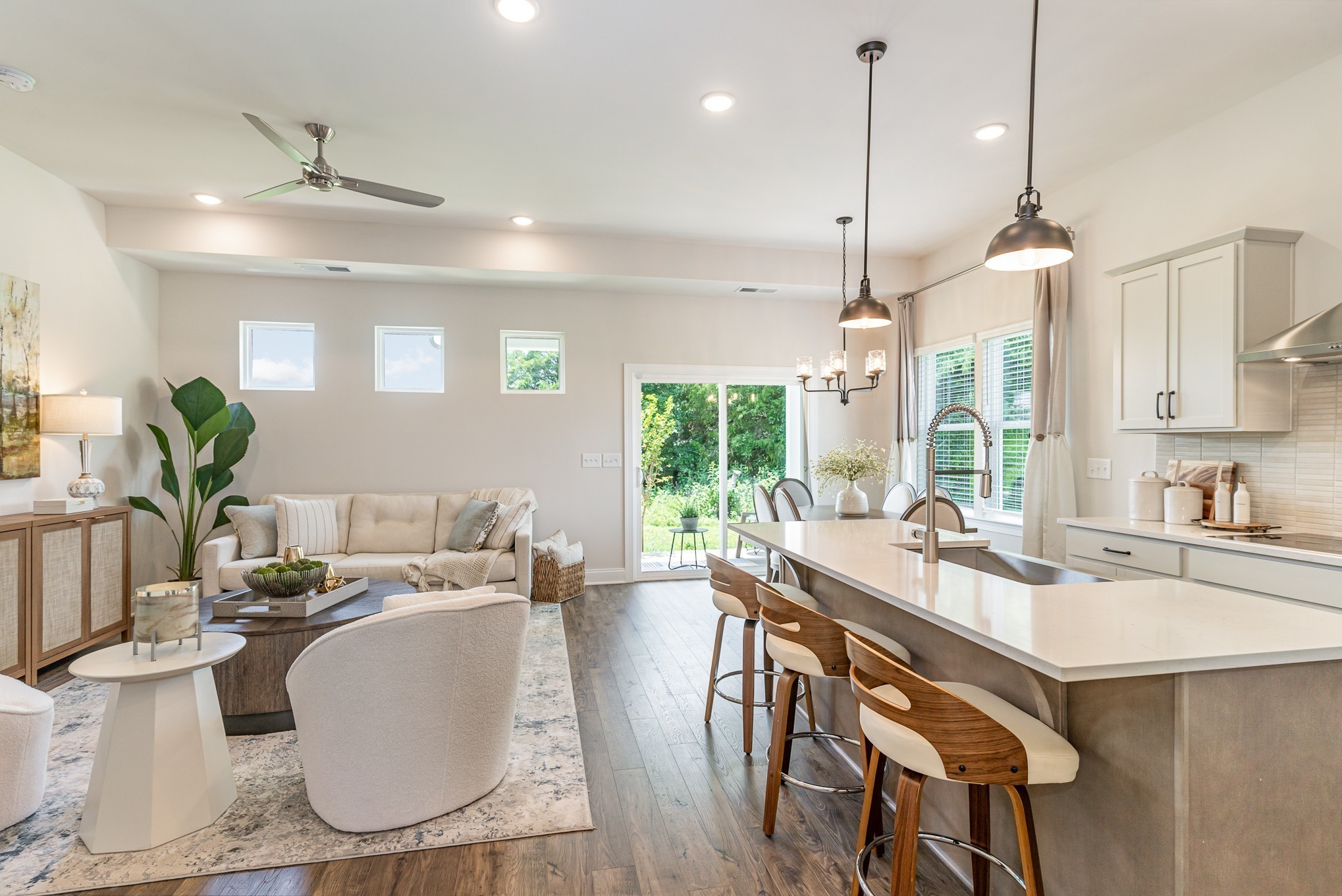 6415 Waymeet Dr Spring Hill Spring Hill, TN 37174 - Photo 7 of 32