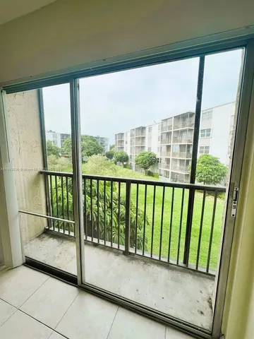 $234,000 | 8740 Sherman Circle North, Unit 308, Miramar, FL 33025