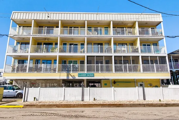 $368,000 | 301 North Waccamaw Drive, Unit 301, Murrells Inlet, SC 29576
