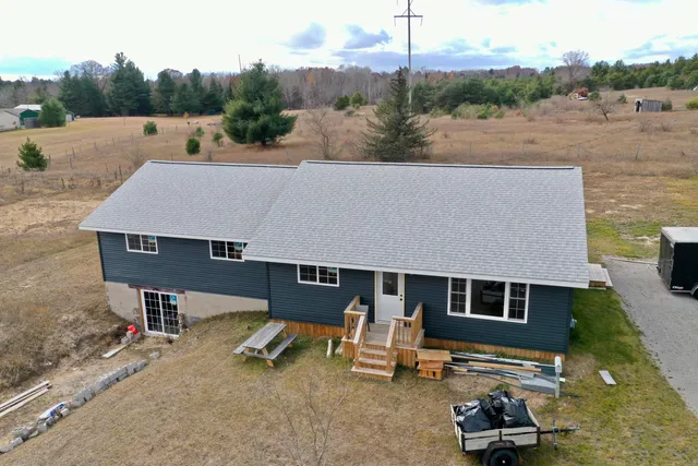 $314,900 | 955 North F-41, Lincoln, MI 48742