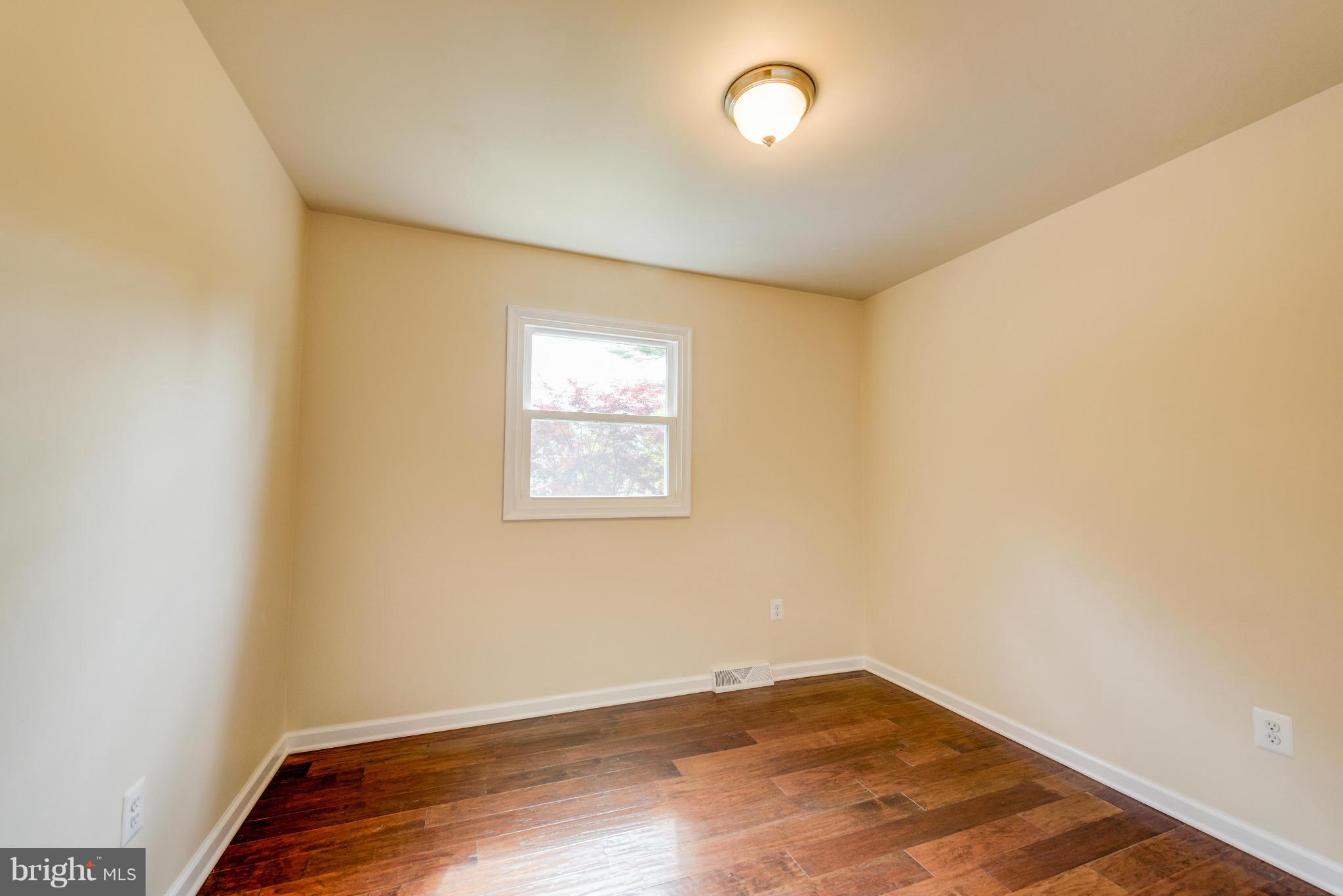 916 South Stepney Road Aberdeen, MD 21001 - Photo 16 of 27 Bedroom