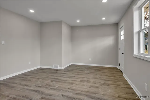 $229,900 | 24 Commercial Street, Hamburg, NY 14219