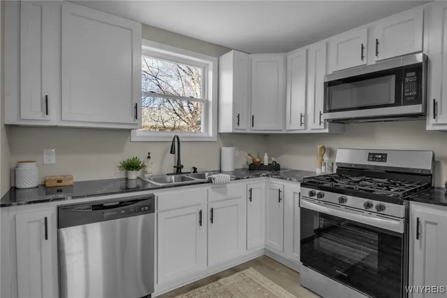 $229,900 | 24 Commercial Street, Hamburg, NY 14219