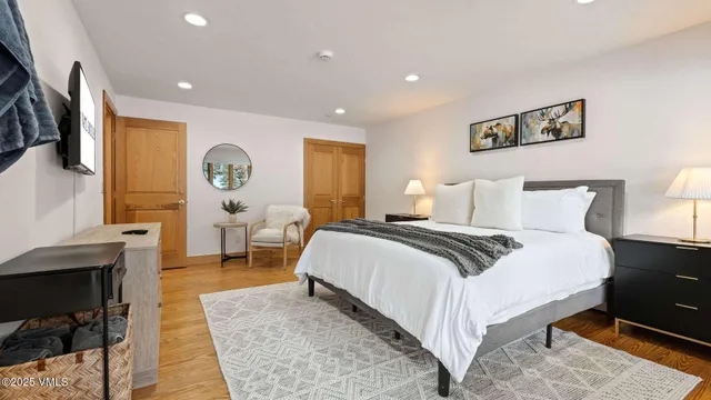 $100,000 | 122 West Meadow Drive, Vail, CO 81657