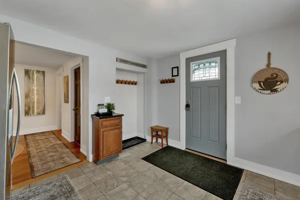 $620,000 | 38 School Street, Lincoln, NH 03251