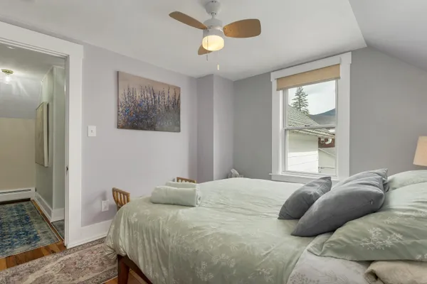 $620,000 | 38 School Street, Lincoln, NH 03251