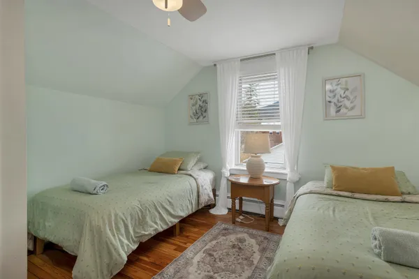 $620,000 | 38 School Street, Lincoln, NH 03251