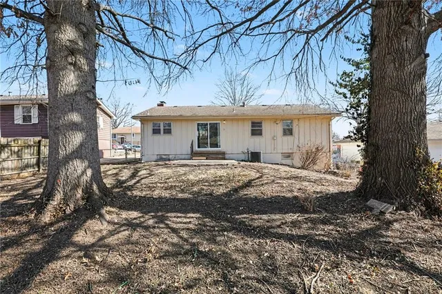 $219,900 | 8806 Ford Avenue, Kansas City, MO 64138