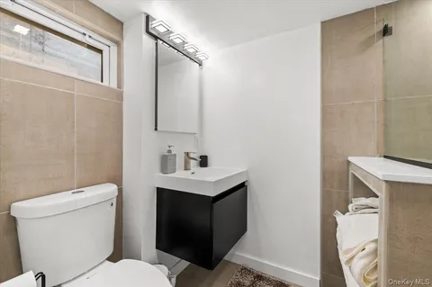 $950,000 | 33 McKee Street, Floral Park, NY 11001