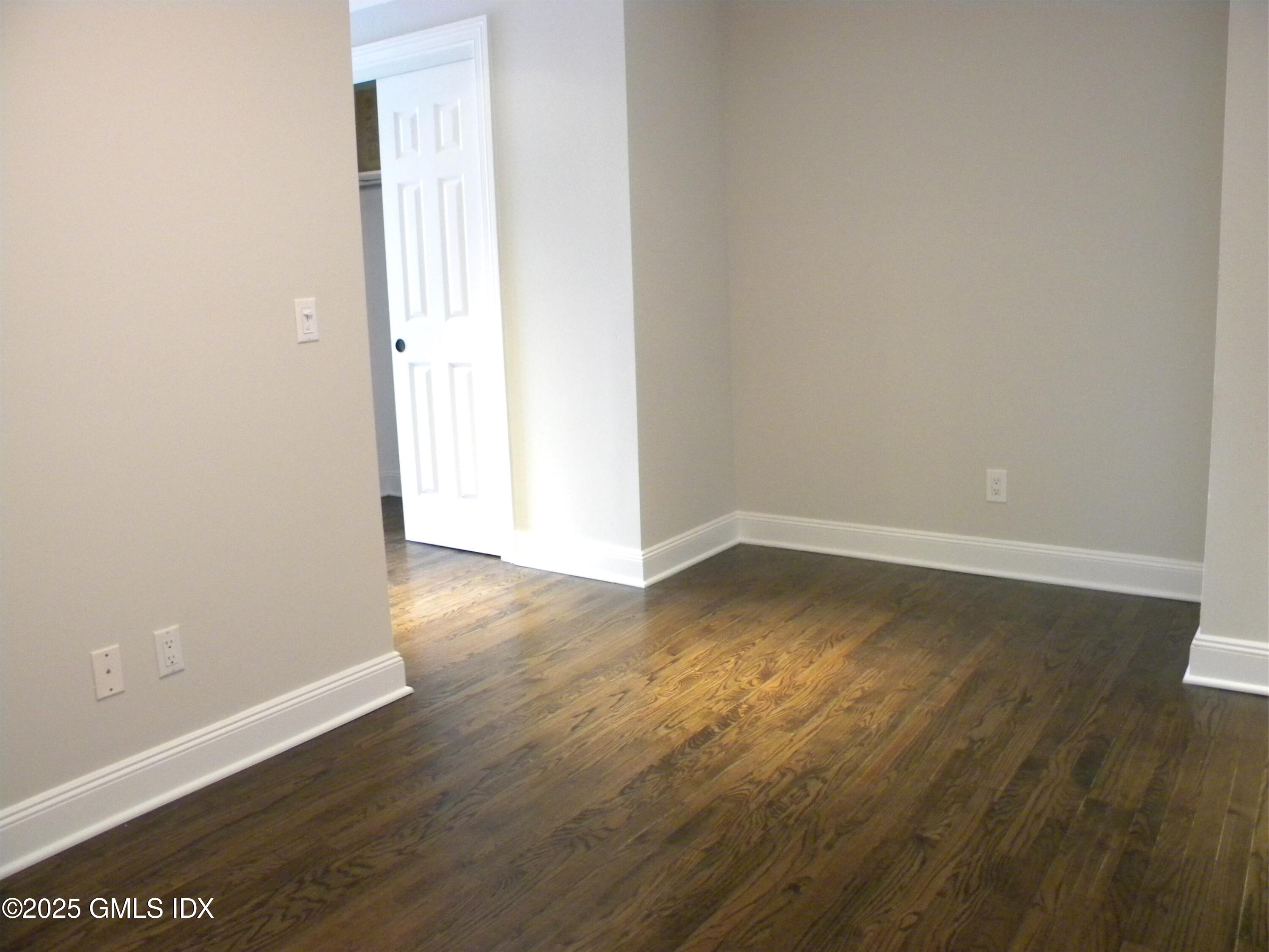 2 East Elm Street, Unit 43 Greenwich, CT 06830 - Photo 8 of 19 Dining Area