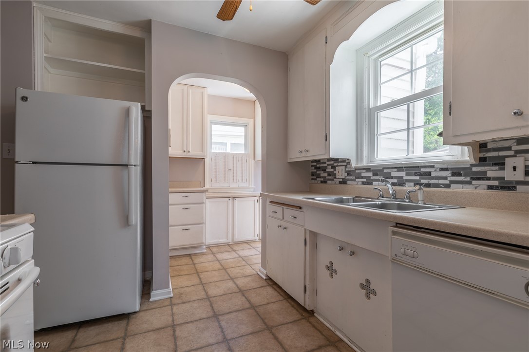 3522 Radcliffe Road Cleveland Heights, OH 44121 - Photo 11 of 25