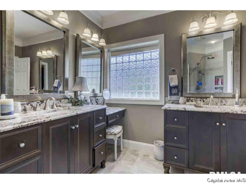 1340 Churchill Road Springfield, IL 62702 - Photo 16 of 33