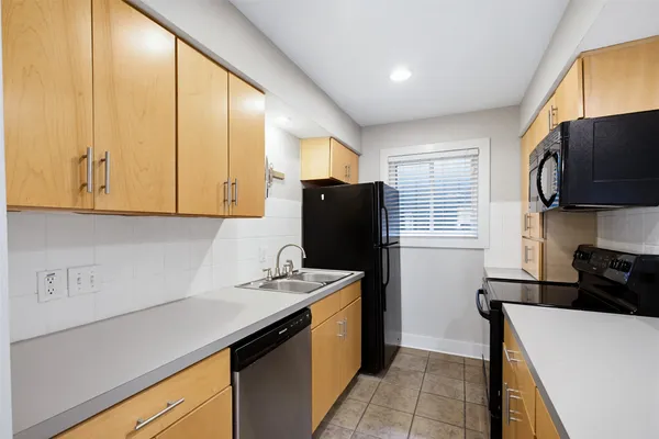 $1,550 | 3815 Guadalupe Street, Unit 208, Austin, TX 78751