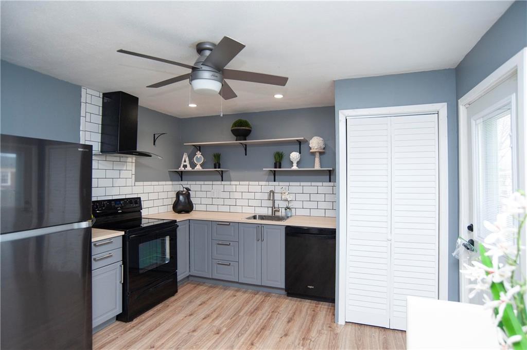 2631 Ebbie Road Indianapolis, IN 46219 - Photo 12 of 32 Gallery Image 12