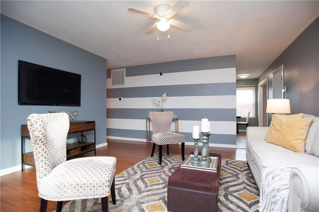 2631 Ebbie Road Indianapolis, IN 46219 - Photo 9 of 32 Gallery Image 9