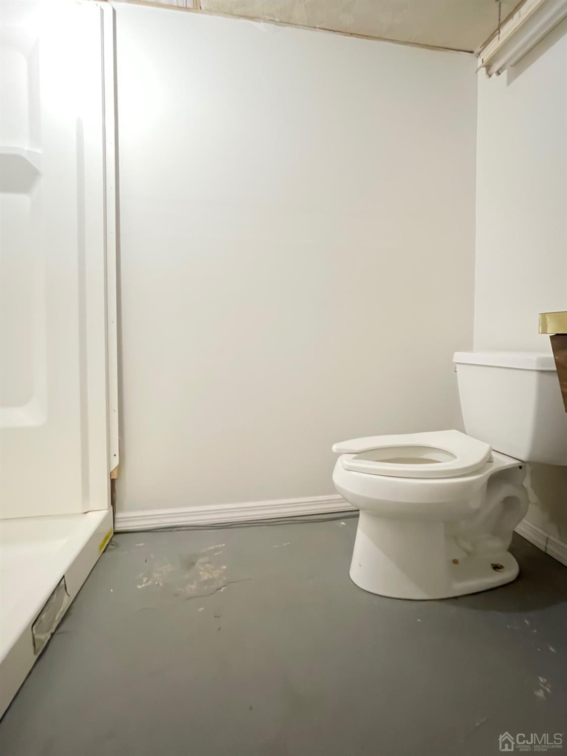41 Craig Street Edison, NJ 08817 - Photo 24 of 28 Gallery Image 24