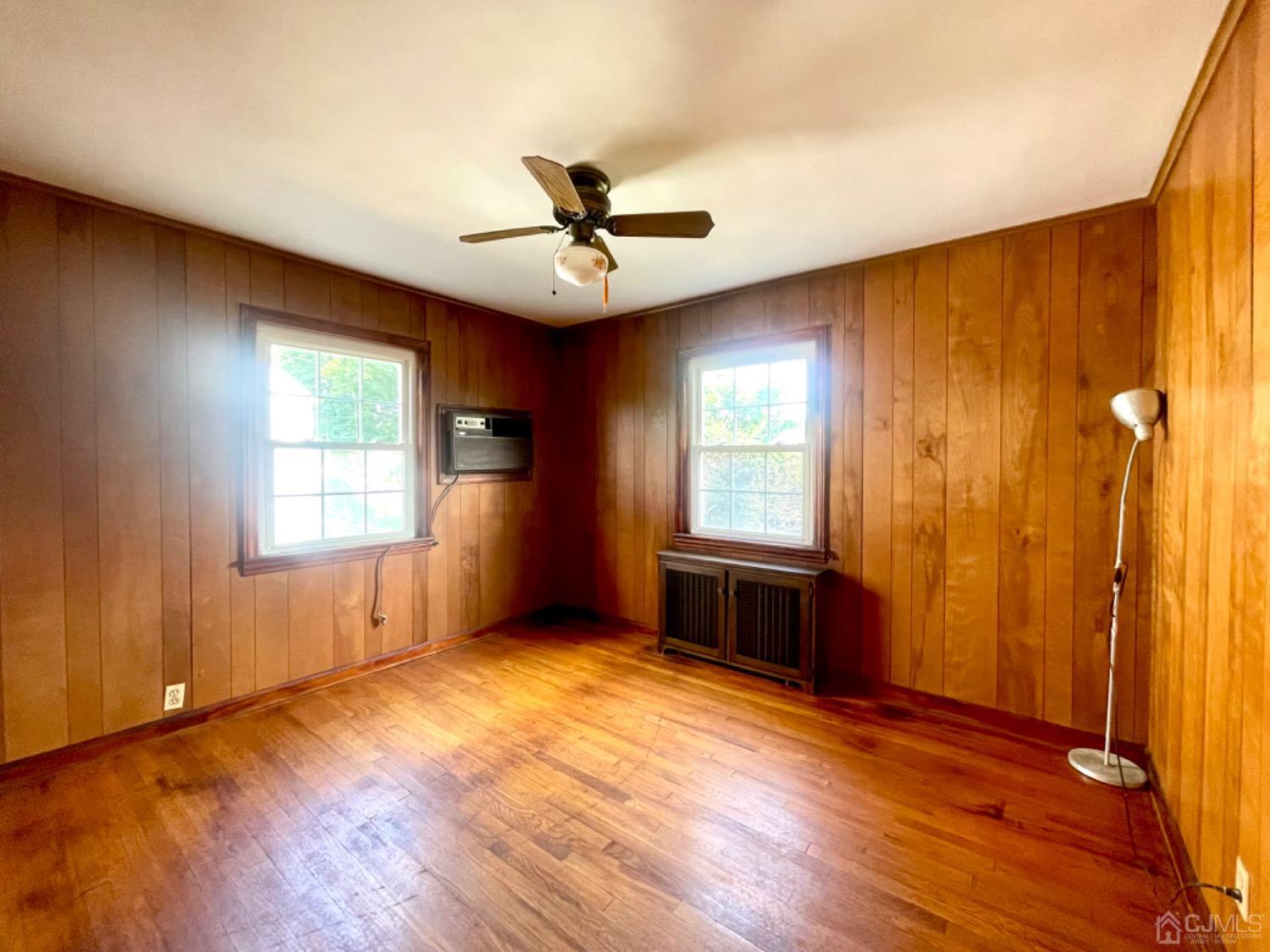 41 Craig Street Edison, NJ 08817 - Photo 7 of 28 Gallery Image 7