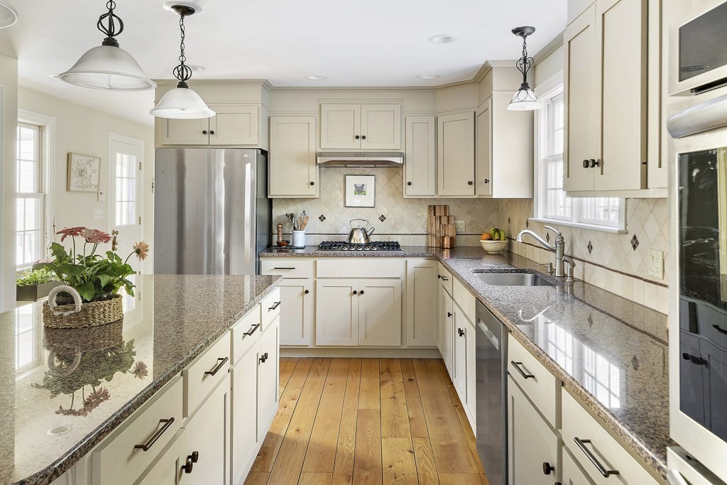 118 Martin Road Douglas, MA 01516 - Photo 12 of 42 Gallery Image 12