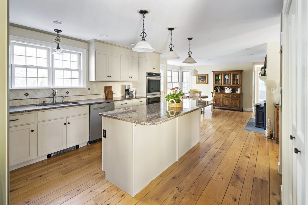 118 Martin Road Douglas, MA 01516 - Photo 14 of 42 Gallery Image 14