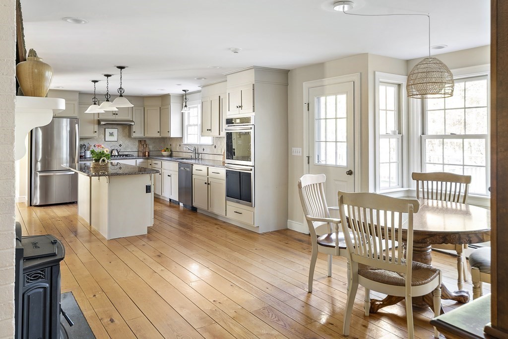 118 Martin Road Douglas, MA 01516 - Photo 16 of 42 Gallery Image 16