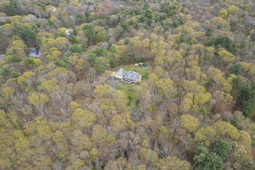 118 Martin Road Douglas, MA 01516 - Photo 2 of 42 Gallery Image 2