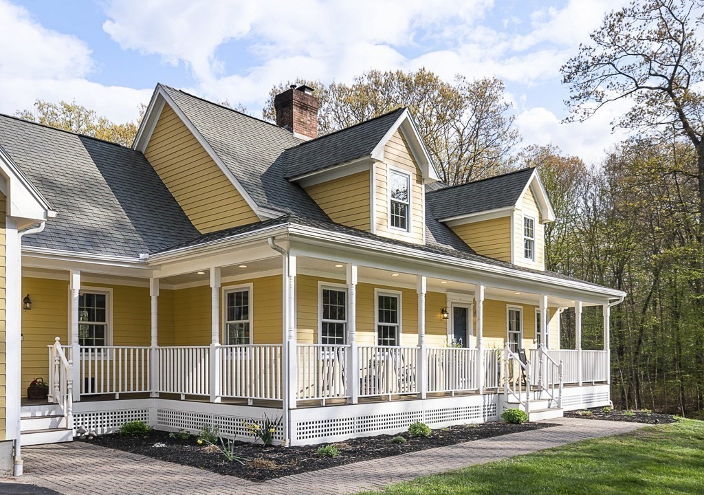 118 Martin Road Douglas, MA 01516 - Photo 4 of 42 Gallery Image 4