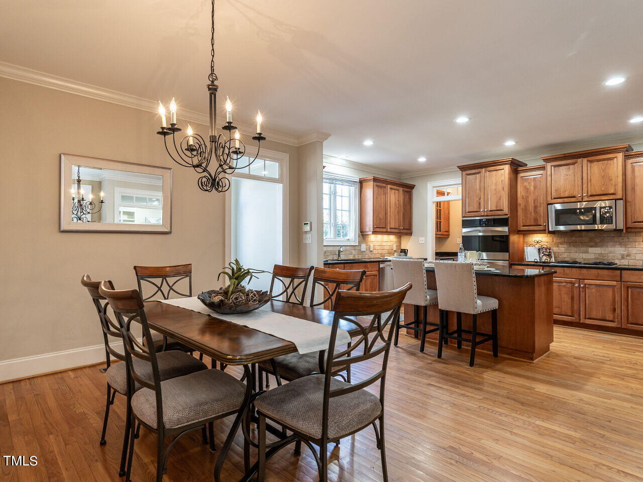 6125 Wilkinsburg Road Raleigh, NC 27612 - Photo 15 of 40 016-1280x960-breakfast-kitchen