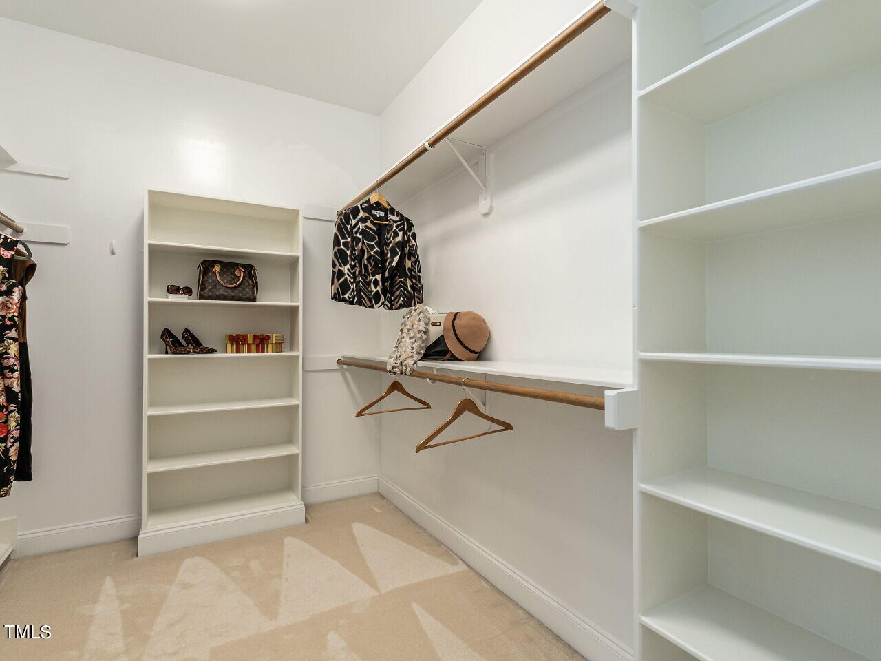 6125 Wilkinsburg Road Raleigh, NC 27612 - Photo 27 of 40 028-1280x960-primary-closet