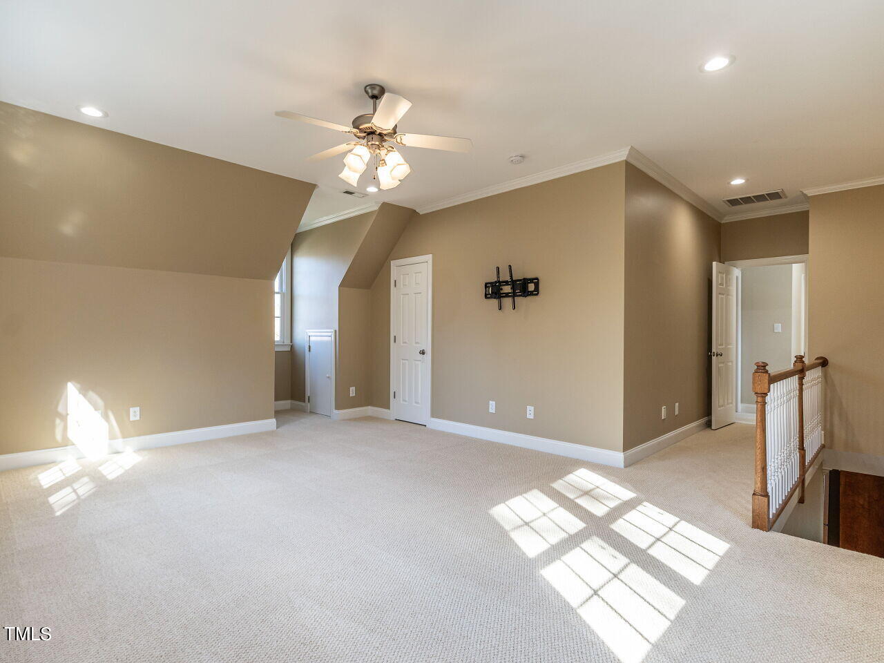6125 Wilkinsburg Road Raleigh, NC 27612 - Photo 34 of 40 035-1280x960-bonus-room