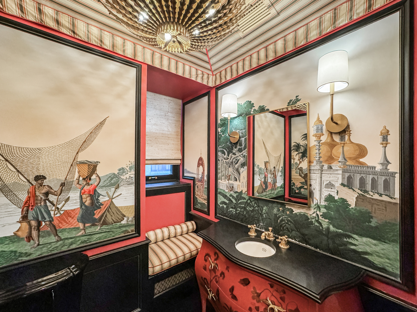 1320 North State Parkway, Unit 1415CD Chicago, IL 60610 - Photo 21 of 51 a room with furniture and window