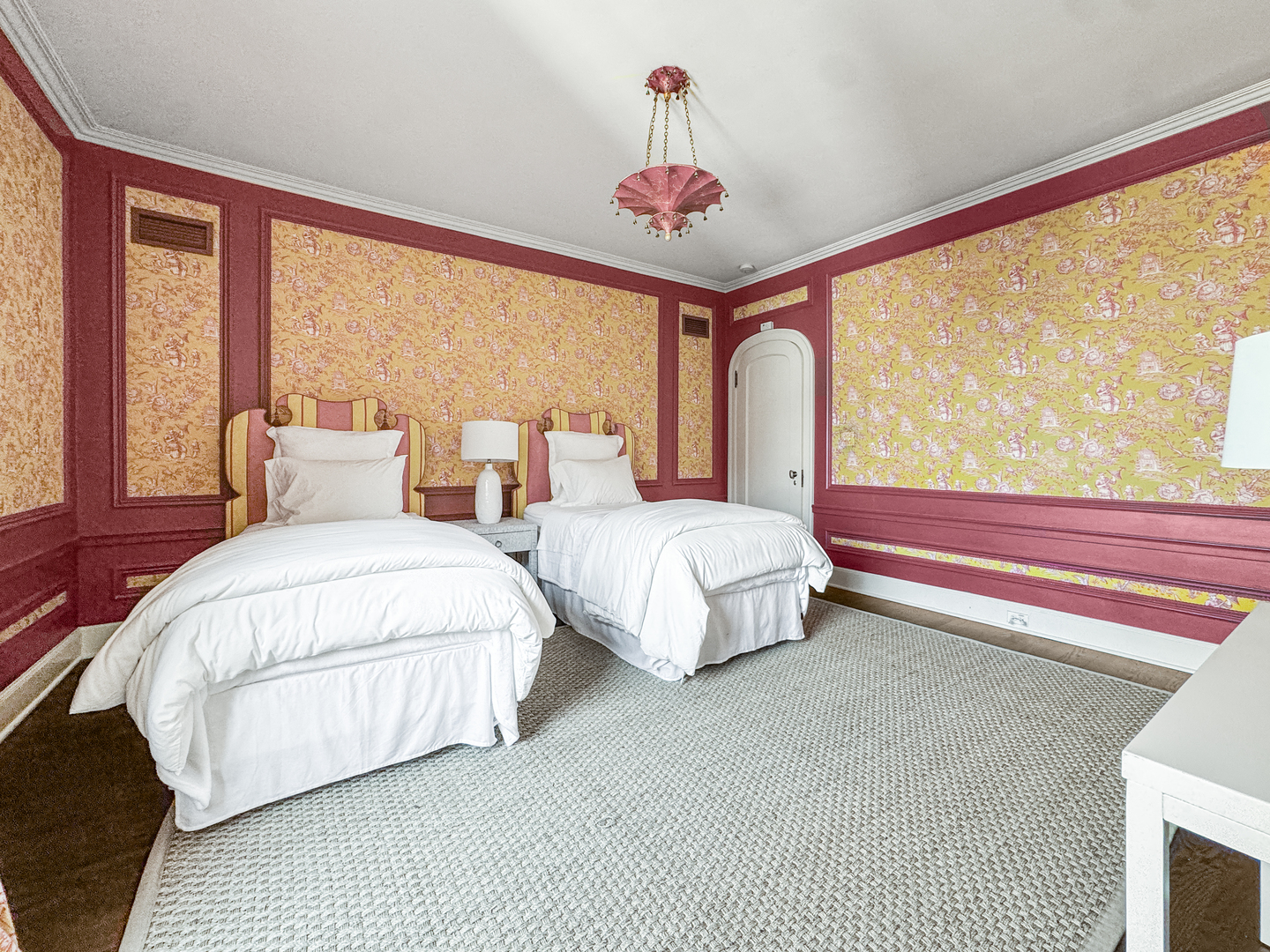 1320 North State Parkway, Unit 1415CD Chicago, IL 60610 - Photo 42 of 51 a bedroom with two large bed and a large window